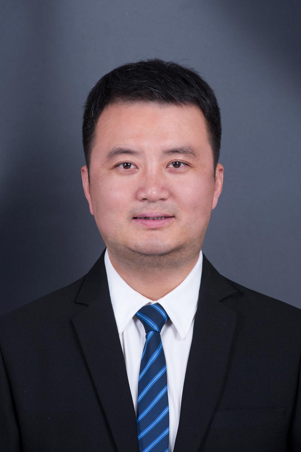 李明 李明